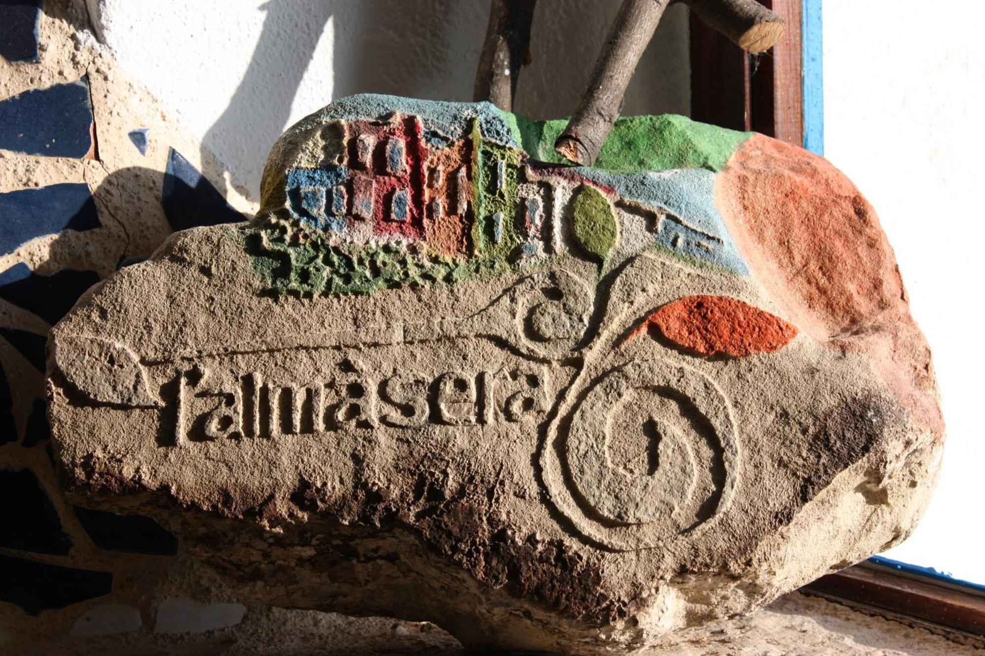L'Almassera Casa Rural & Restaurant Margarida Room photo